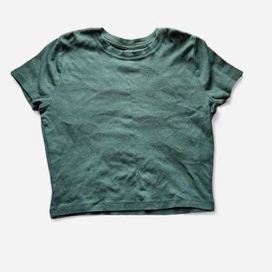Hollister Short Sleeve Crewneck Tee in Deep Green